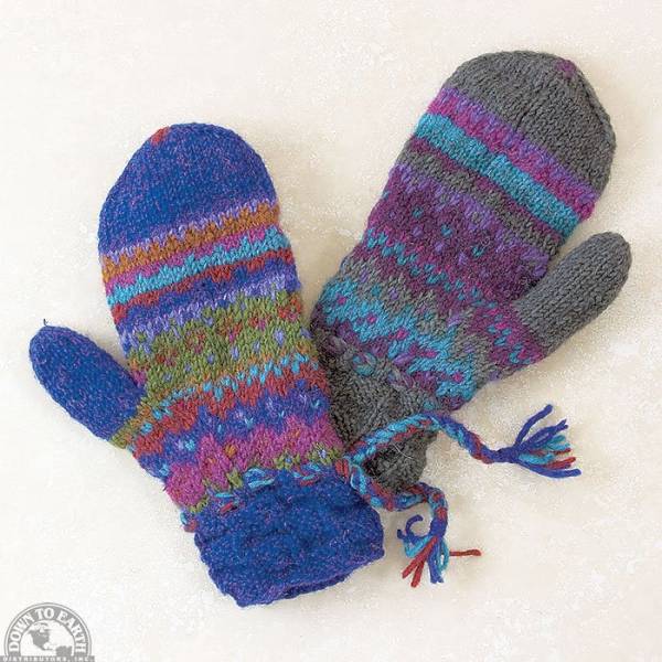 Down To Earth - Bodhi Mittens with Tassles