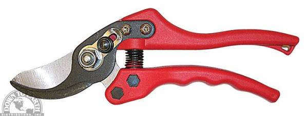 Down To Earth - Red Rooster Bypass Pruner